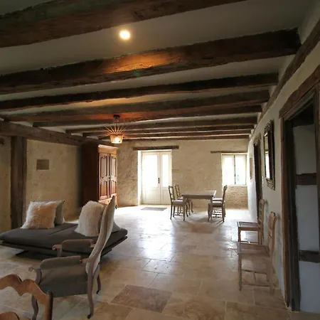 De La Tour Maria * Saint-Beauzeil