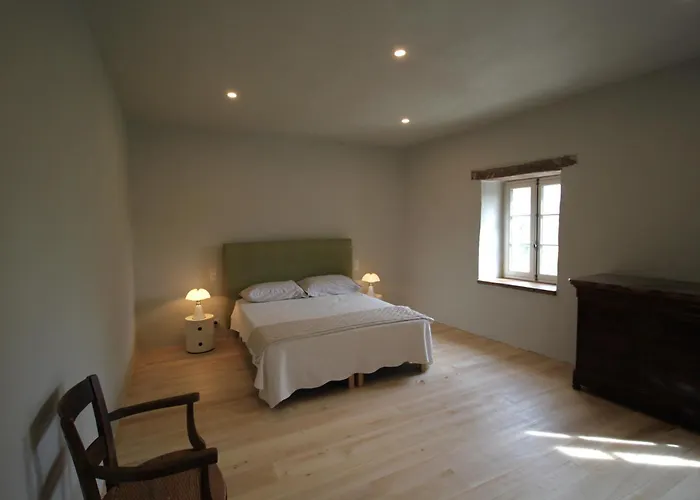 Hébergement de vacances De La Tour Maria *