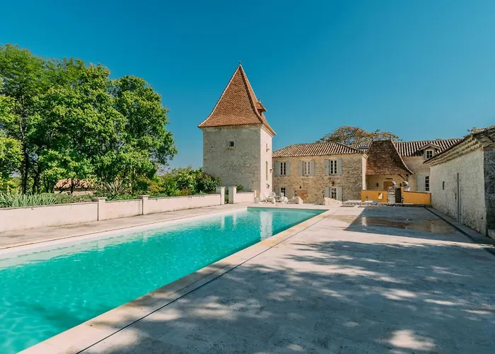 Hébergement de vacances De La Tour Maria *